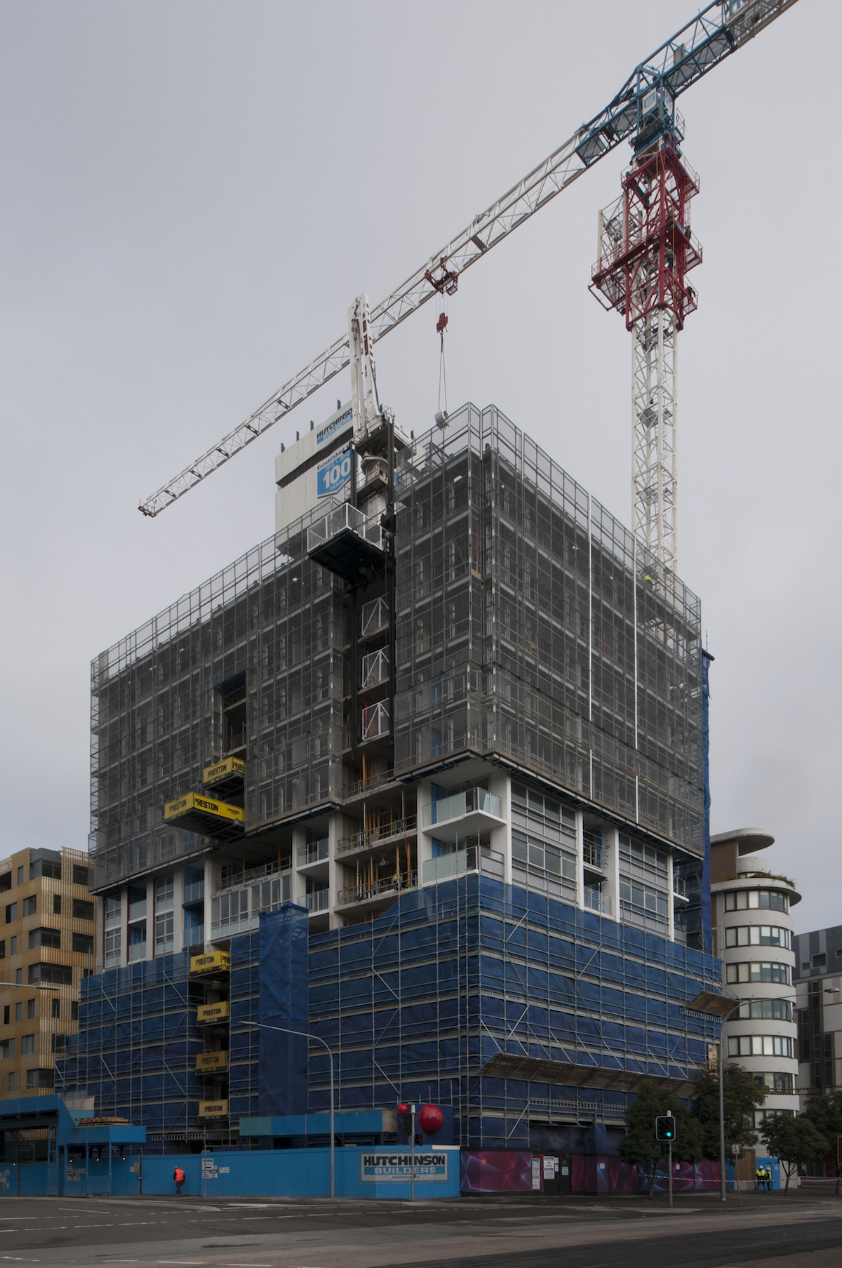 Ruby Tower Under Construction 2015-06-24 00001